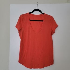 Lululemon Coral t-shirt size 12